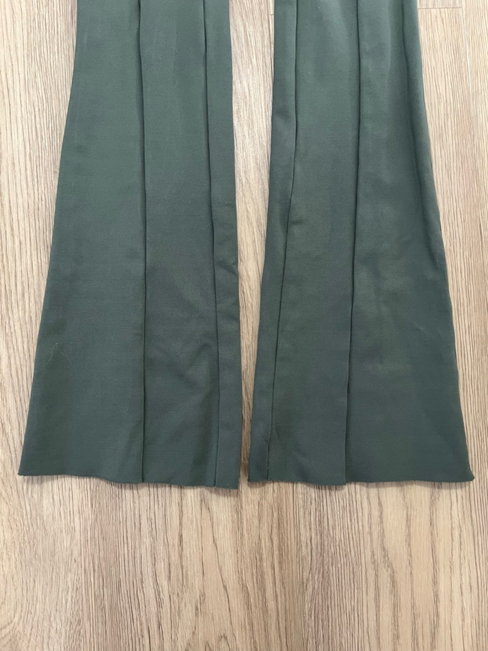 Alo Yoga Green High Waisted Flare Leggings ‼️self altered - Picture 3 of 12